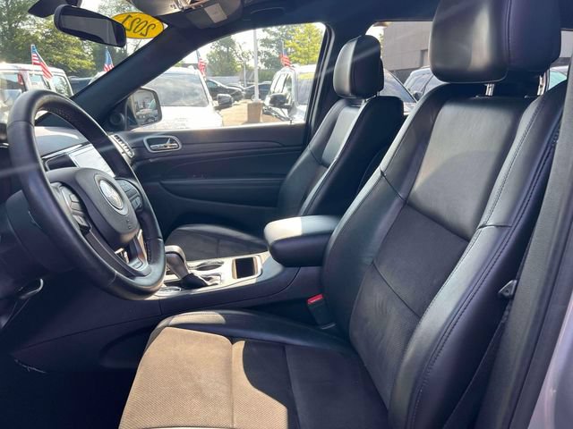 Used 2021 Jeep Grand Cherokee Laredo X AWD/4WD image 26