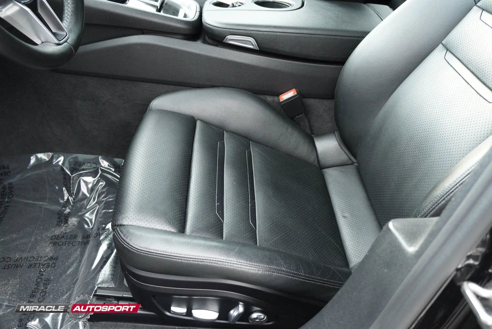 Used 2017 Porsche Panamera 4S AWD/4WD image 18