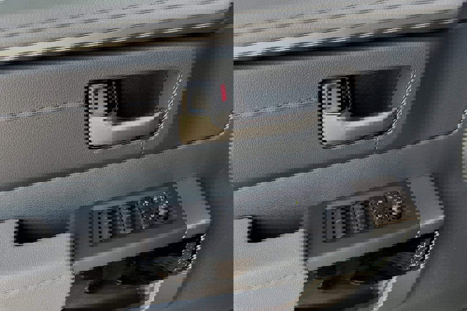 New 2025 Toyota Tundra Limited image 12