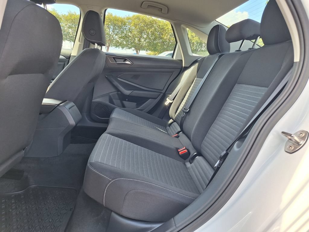 Used 2026 Volkswagen Jetta S FWD image 10