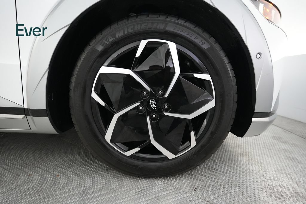 Used 2024 Hyundai Ioniq 5 Limited RWD image 18