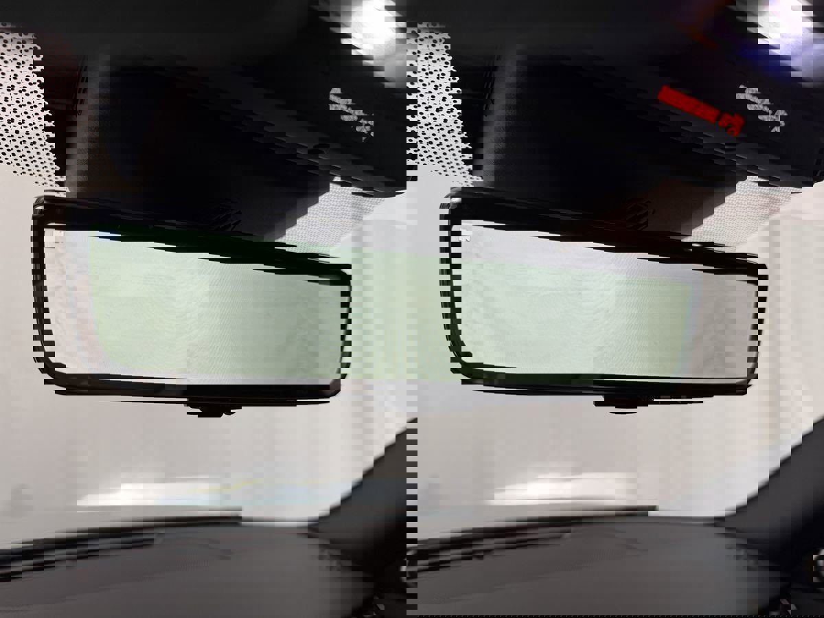 Used 2020 Land Rover Range Rover Evoque R-Dynamic SE image 21