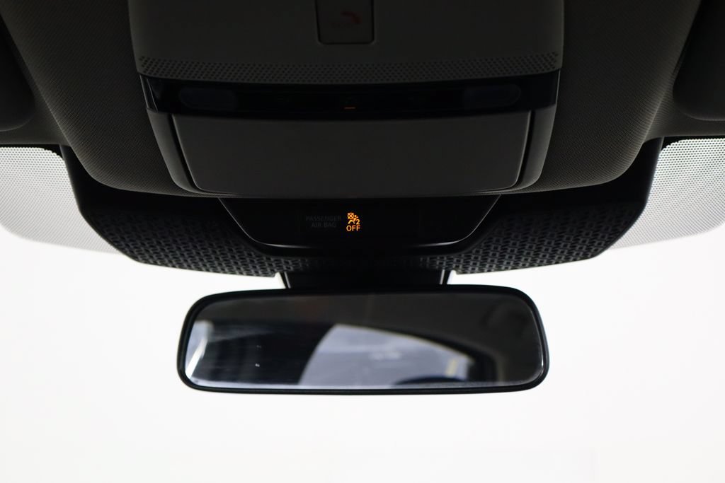 Used 2023 Nissan Ariya FWD image 23