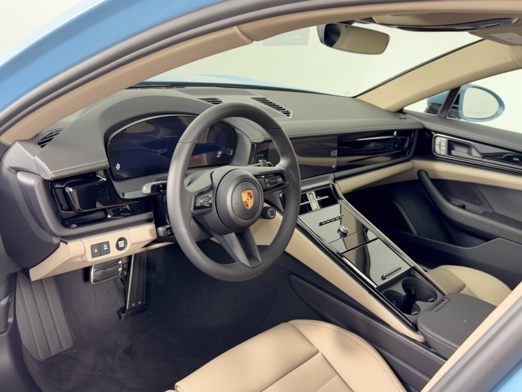 New 2026 Porsche Panamera image 4