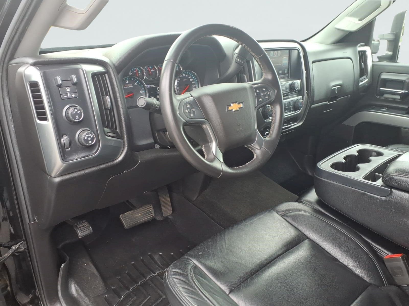 Used 2016 Chevrolet Silverado 2500 LT w/ Midnight Edition AWD/4WD image 24