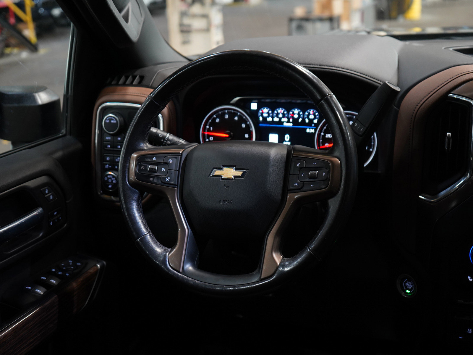 Used 2022 Chevrolet Silverado 2500 High Country w/ Z71 Off-Road Package image 14