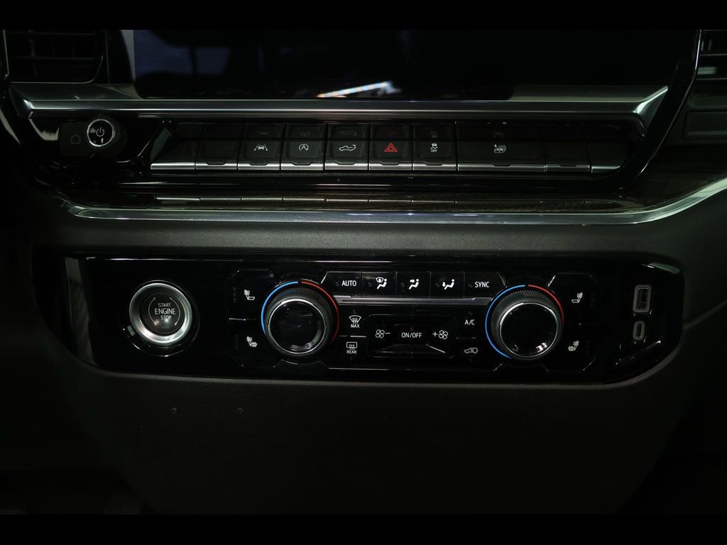 Used 2024 Chevrolet Silverado 1500 LT image 29