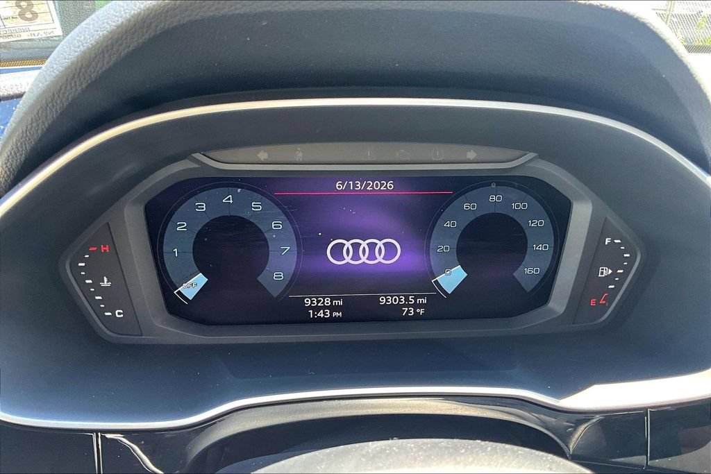 Used 2025 Audi Q3 2.0T Premium w/ Convenience Package AWD/4WD image 13