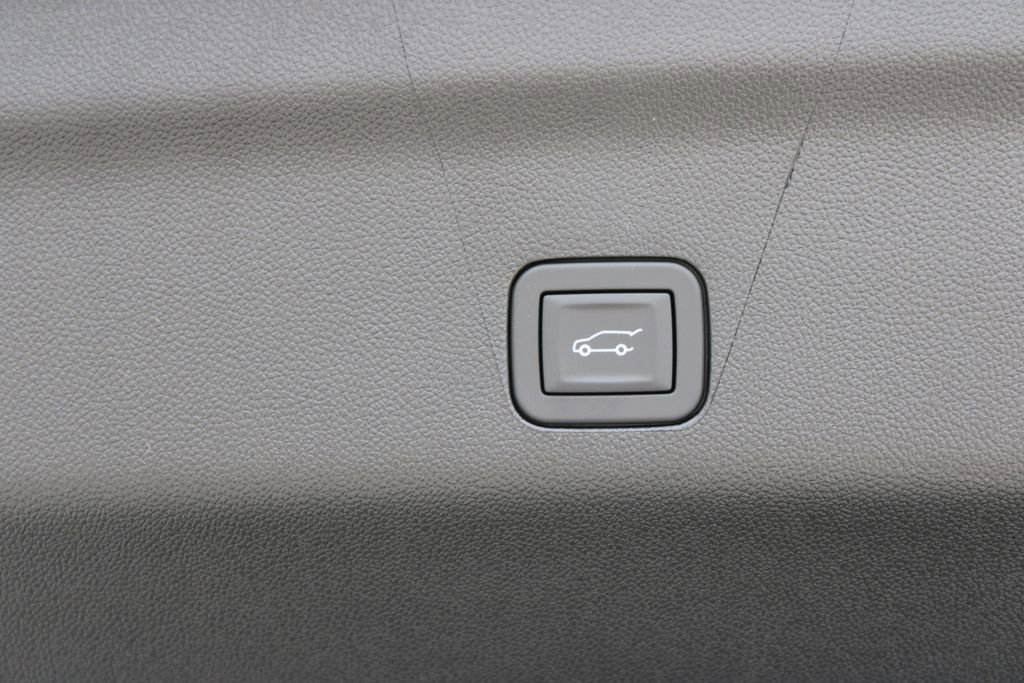 New 2025 Chevrolet Tahoe Premier image 33