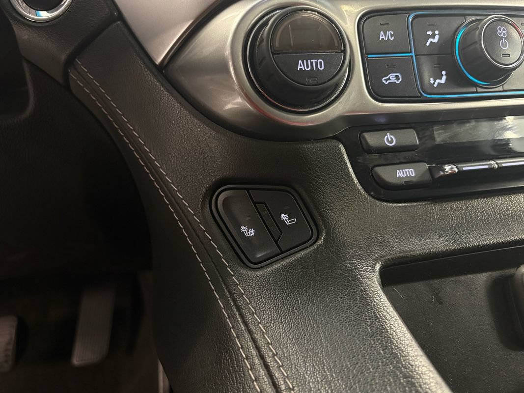 Used 2018 Chevrolet Tahoe LT w/ LT Signature Package AWD/4WD image 34