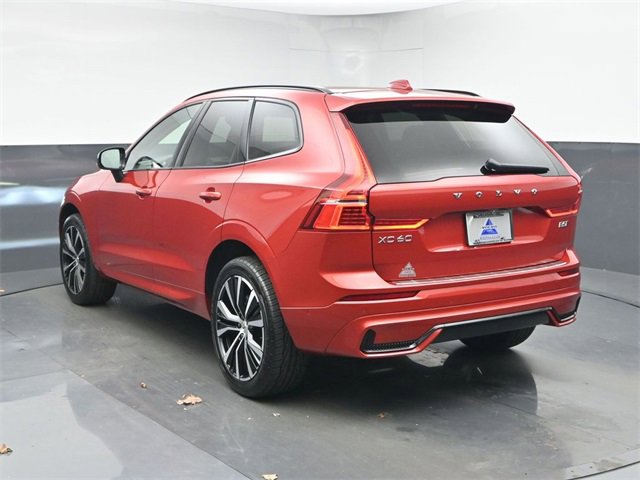 Used 2023 Volvo XC60 B5 Plus w/ Protection Package Premier image 6