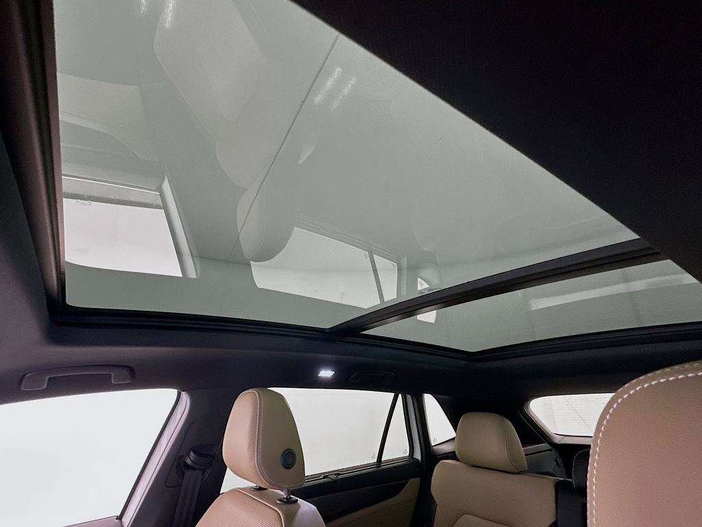 New 2026 Volkswagen Atlas Cross Sport SE image 21