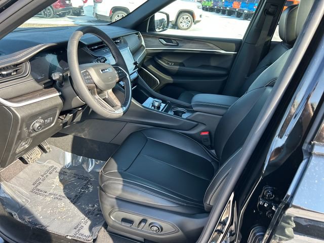 New 2026 Jeep Grand Cherokee Limited image 38