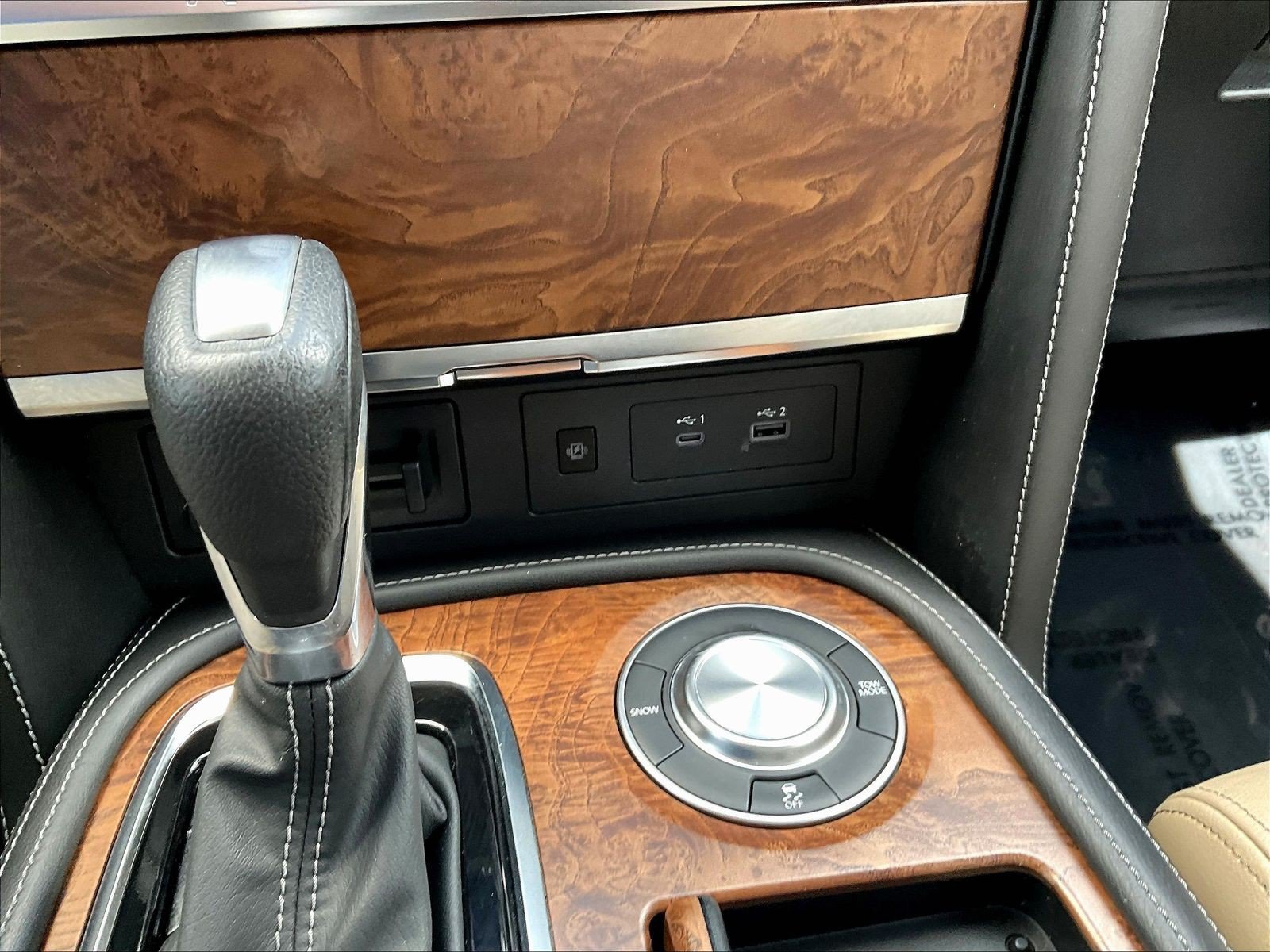 Certified 2022 Nissan Armada SL RWD image 18