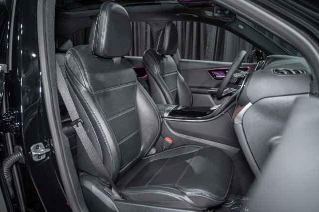 Certified 2026 Mercedes-Benz GLC 300 image 14