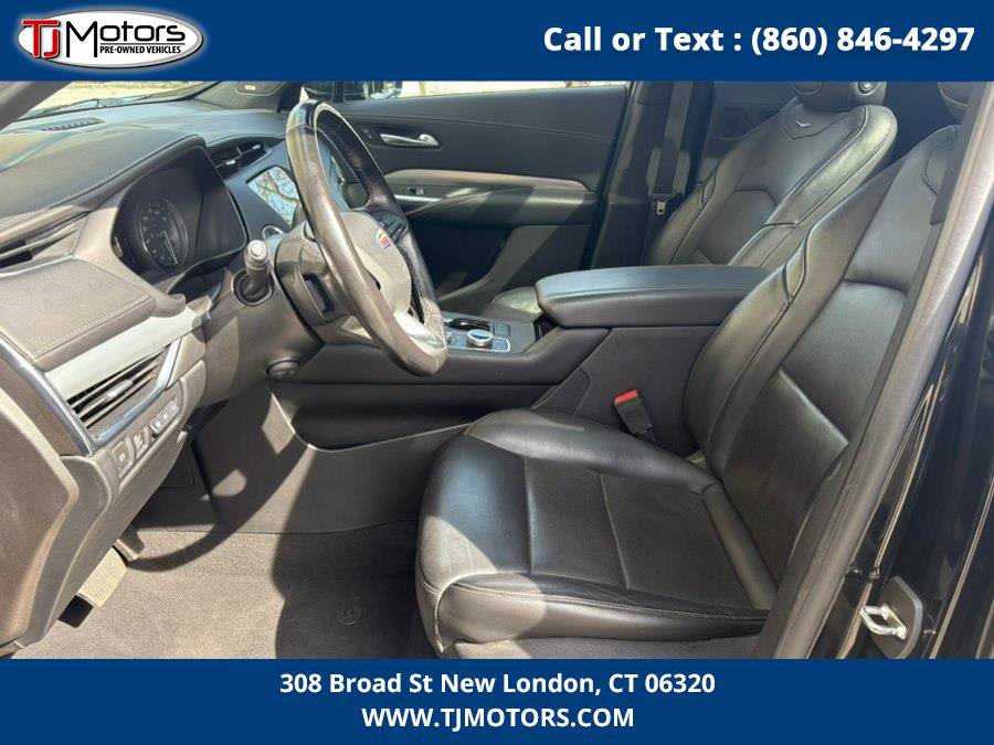 Used 2019 Cadillac XT4 Premium Luxury image 14