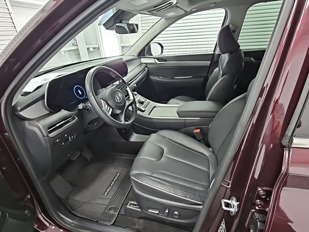 Used 2025 Hyundai Palisade SEL image 11