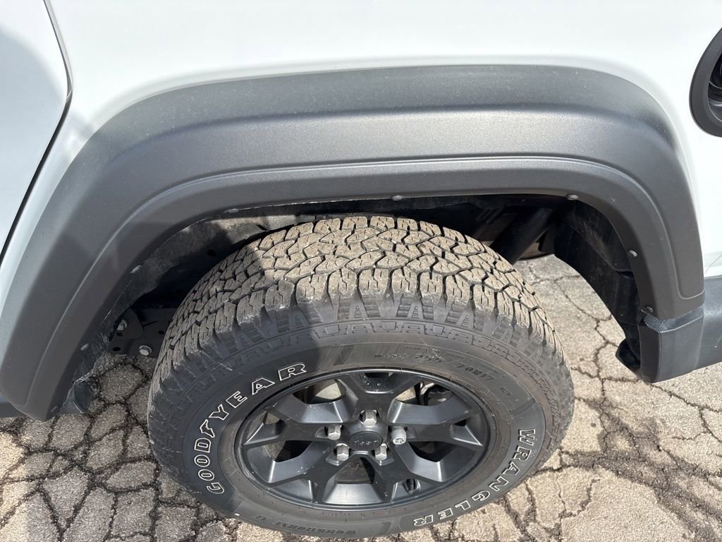 Used 2022 Jeep Wrangler Unlimited Sport image 25