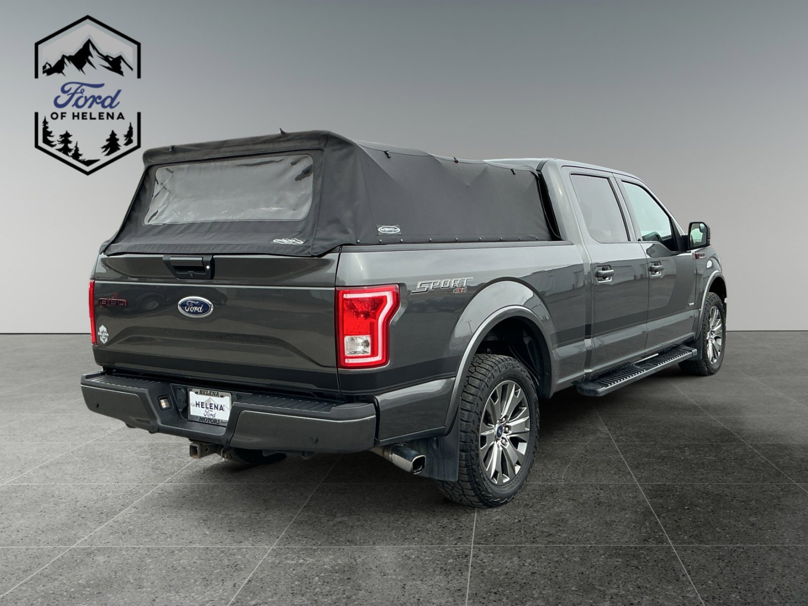 Used 2017 Ford F150 XLT w/ Equipment Group 302A Luxury image 5