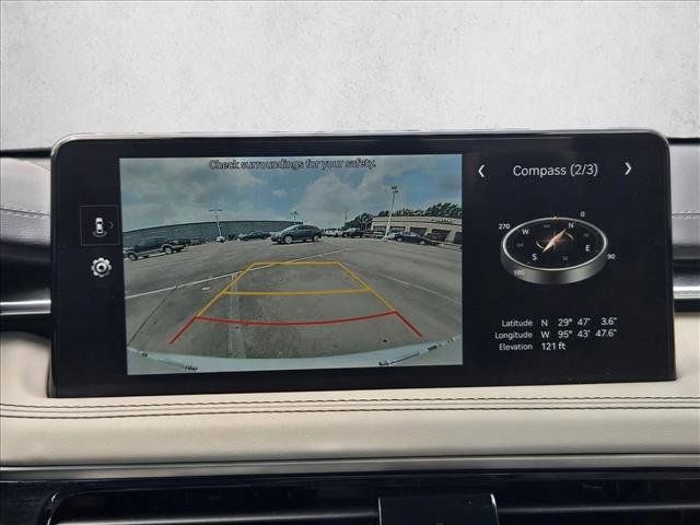 Used 2025 Genesis G70 2.5T image 25