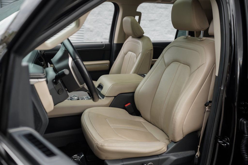 Used 2022 Ford Expedition Max Limited AWD/4WD image 23