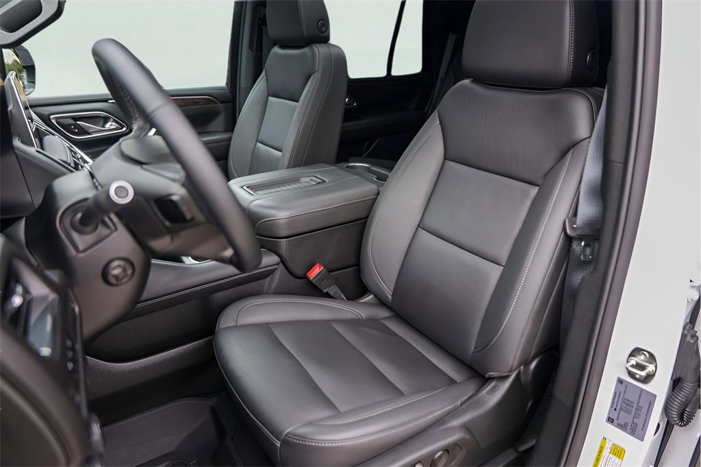 Used 2024 Chevrolet Tahoe Z71 w/ Off-Road Capability Package image 10