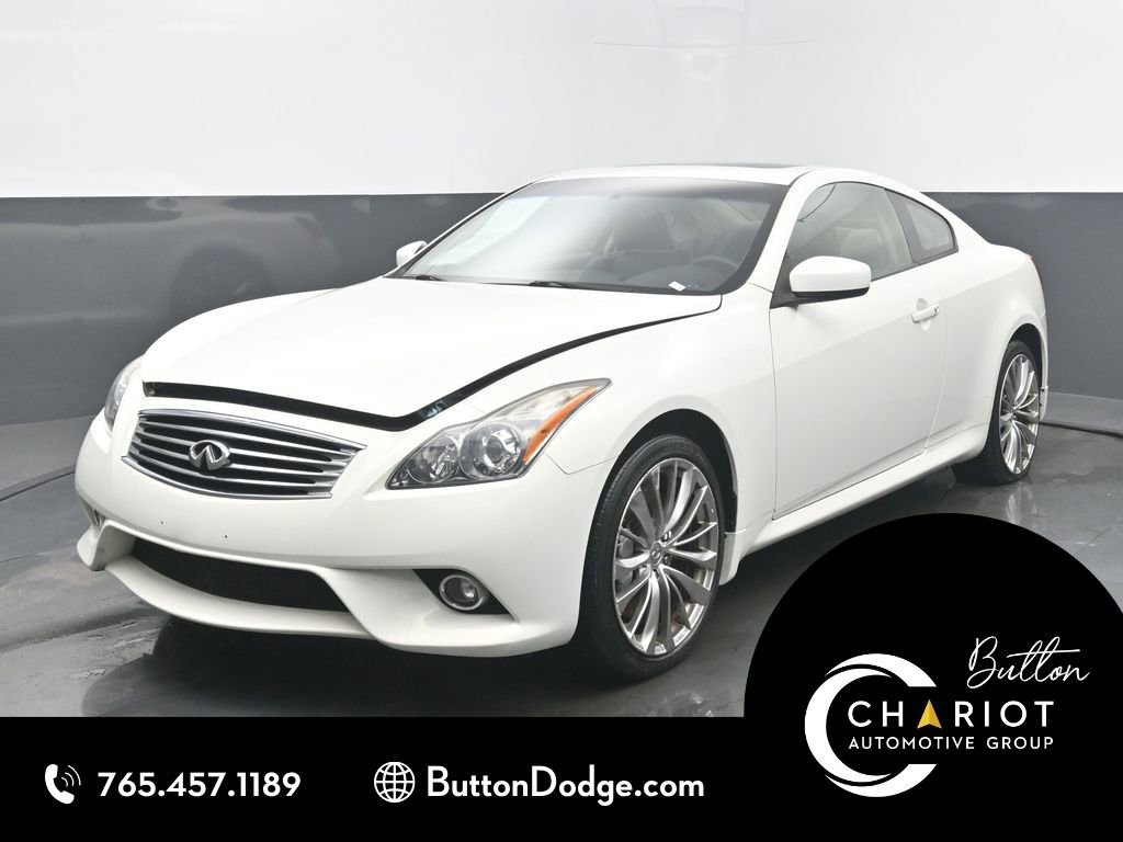Used 2013 INFINITI G37 x w/ Premium Pkg