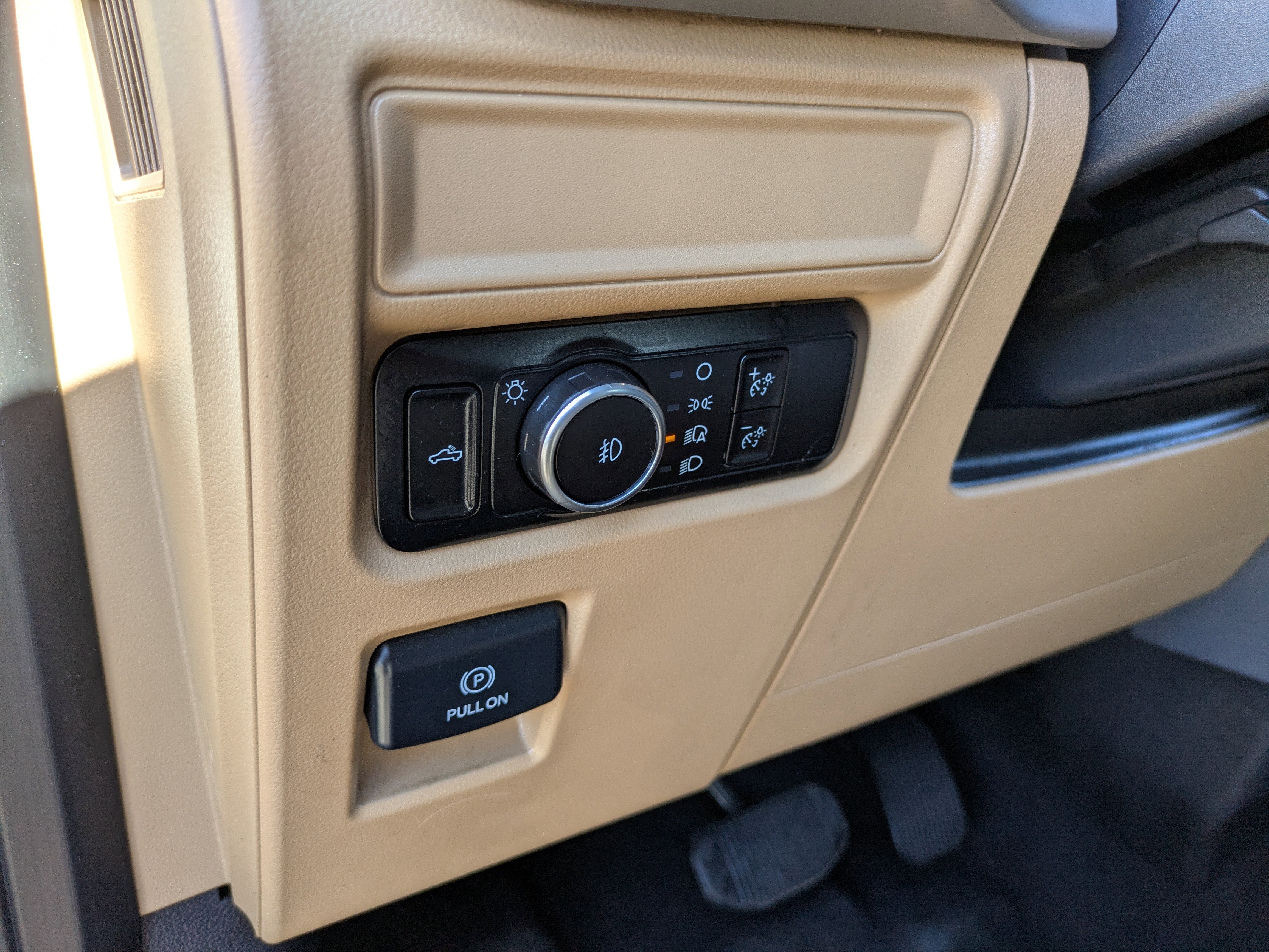 Used 2023 Ford F150 XLT w/ Equipment Group 301A Mid image 19