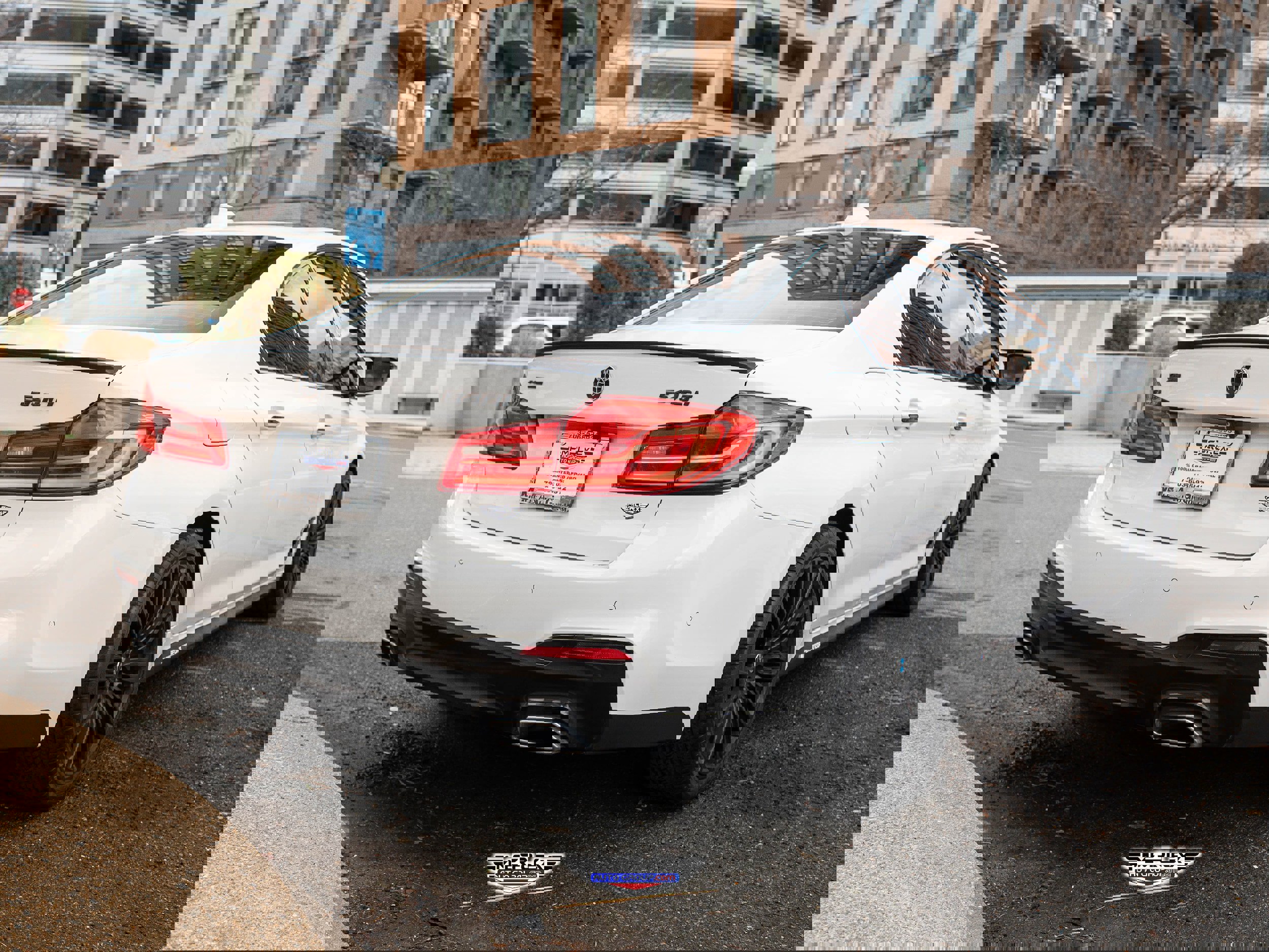 Used 2018 BMW 540i xDrive w/ M Sport Package image 7