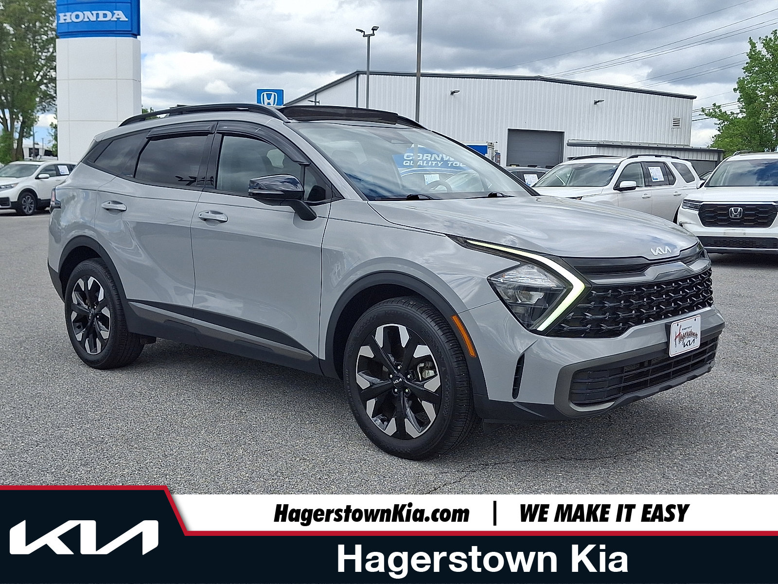 Used 2023 Kia Sportage X-Line w/ X-Line Premium Package image 1