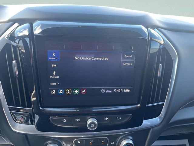 Used 2020 Chevrolet Traverse LT image 17