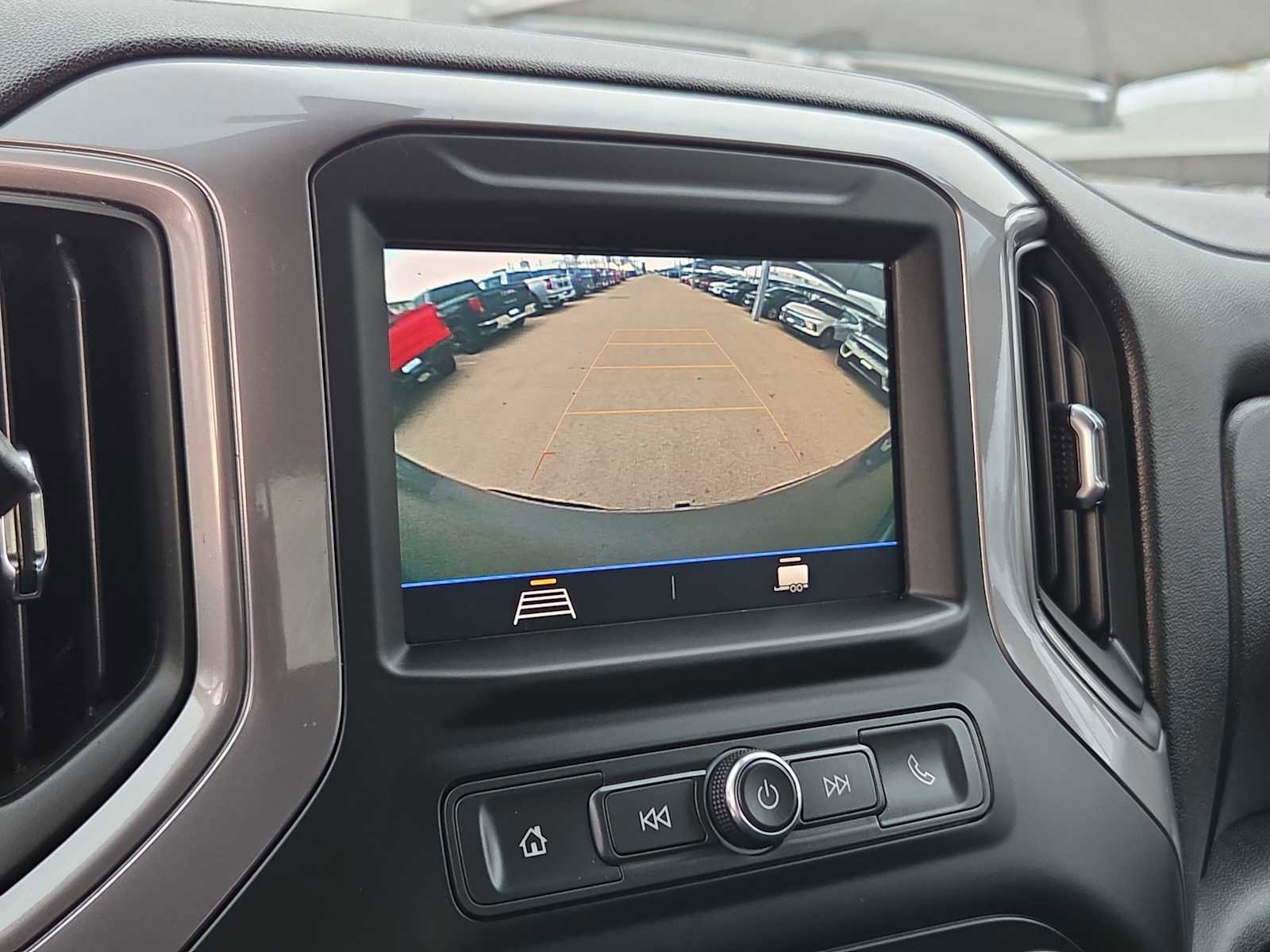 Used 2022 Chevrolet Silverado 1500 Custom w/ LPO, Dark Essentials Package image 20