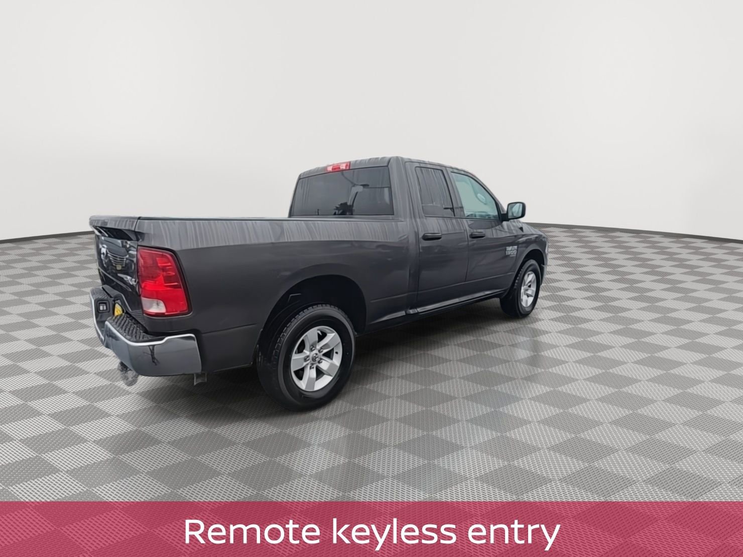 Used 2024 RAM 1500 Classic SLT image 9