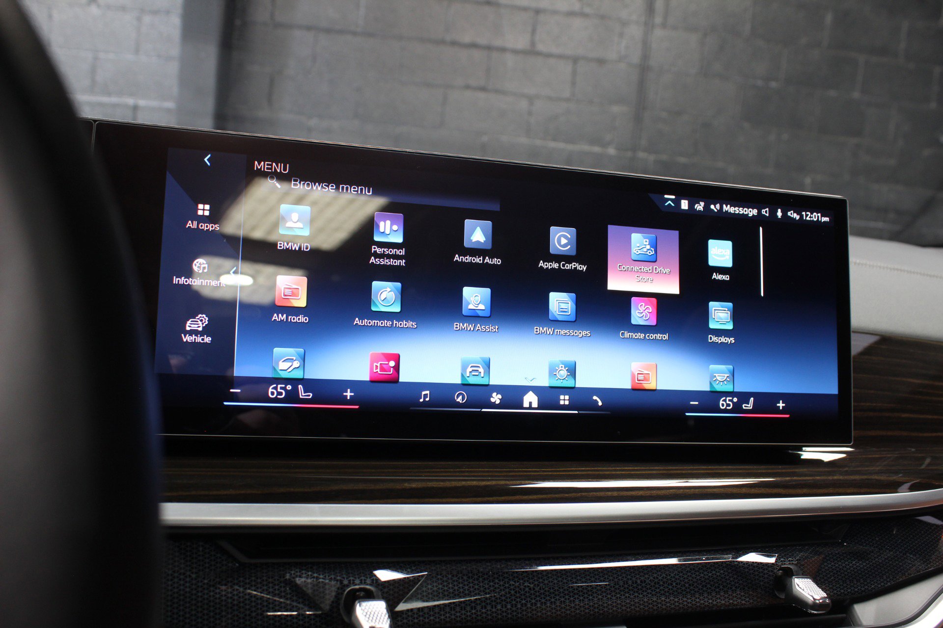 Used 2024 BMW X5 sDrive40i w/ Premium Package image 64