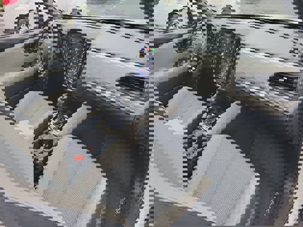 Certified 2025 Subaru Forester Premium image 26