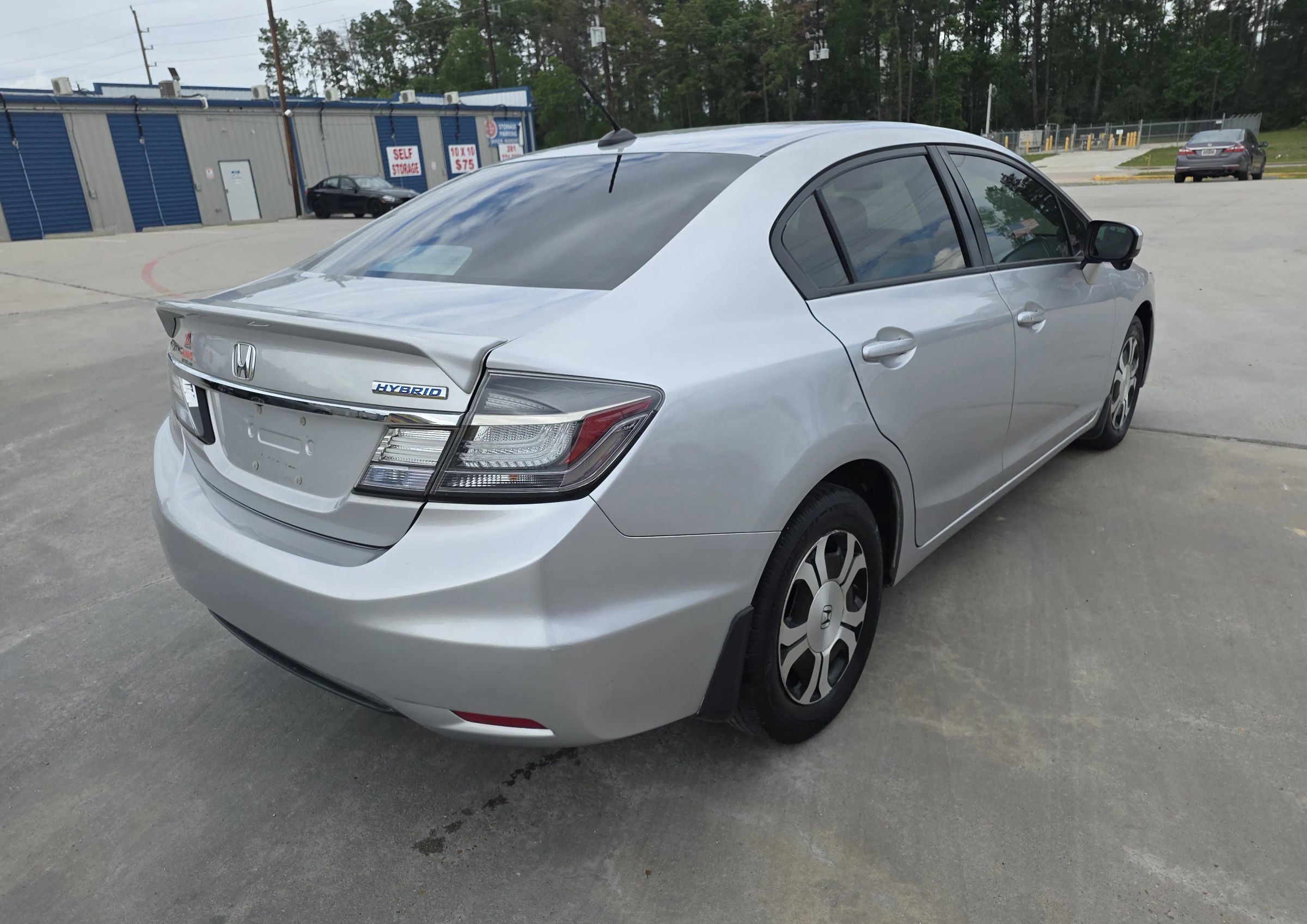 Used 2015 Honda Civic Hybrid Sedan image 16