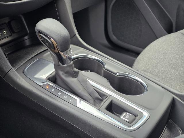 Used 2023 Chevrolet Equinox LT FWD image 25