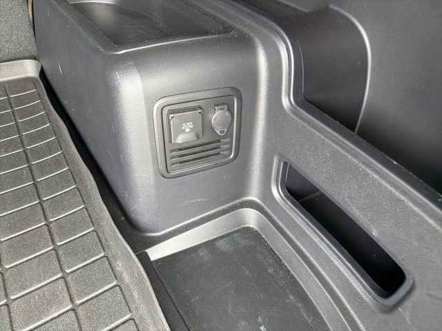 Used 2019 Toyota 4Runner SR5 image 10