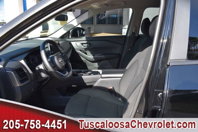 Used 2024 Nissan Rogue S image 18