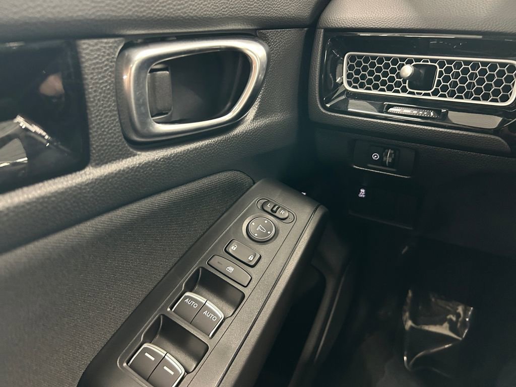 Used 2026 Honda Civic Sport image 31