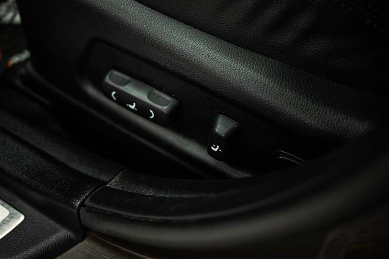 Used 2014 Kia Cadenza Premium image 15