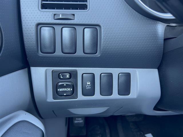 Used 2015 Toyota Tacoma 2WD Double Cab w/ Convenience Package image 22