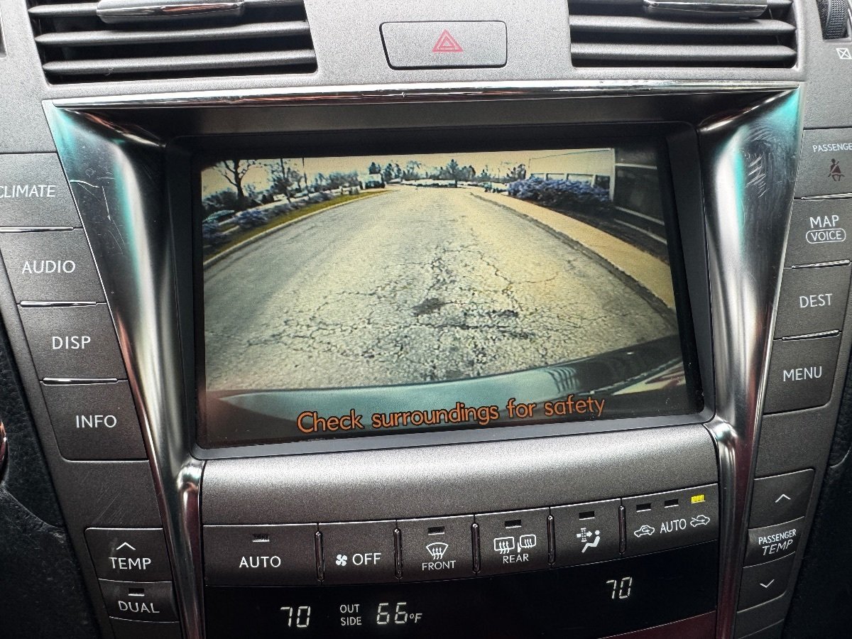Used 2007 Lexus LS 460 RWD image 27