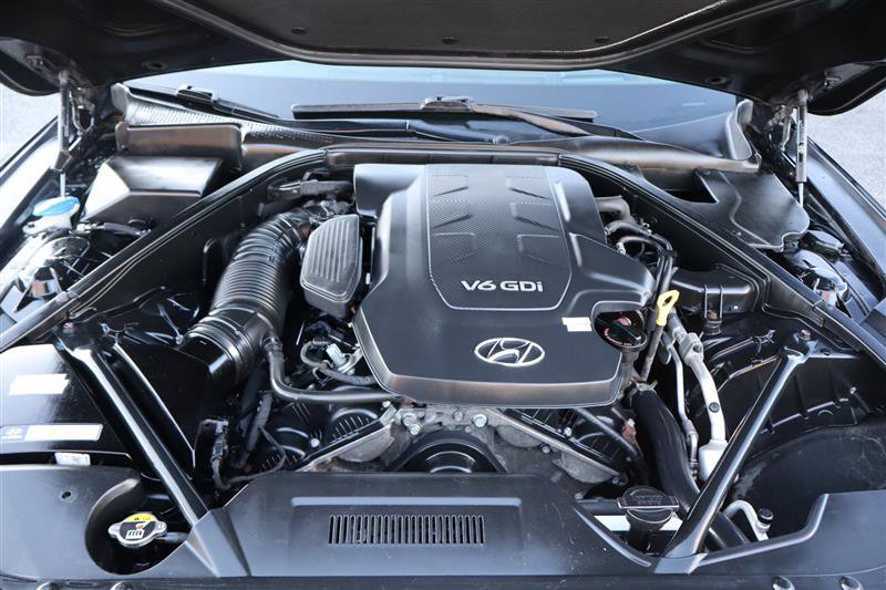 Used 2015 Hyundai Genesis 3.8 w/ Option Group 04 image 32