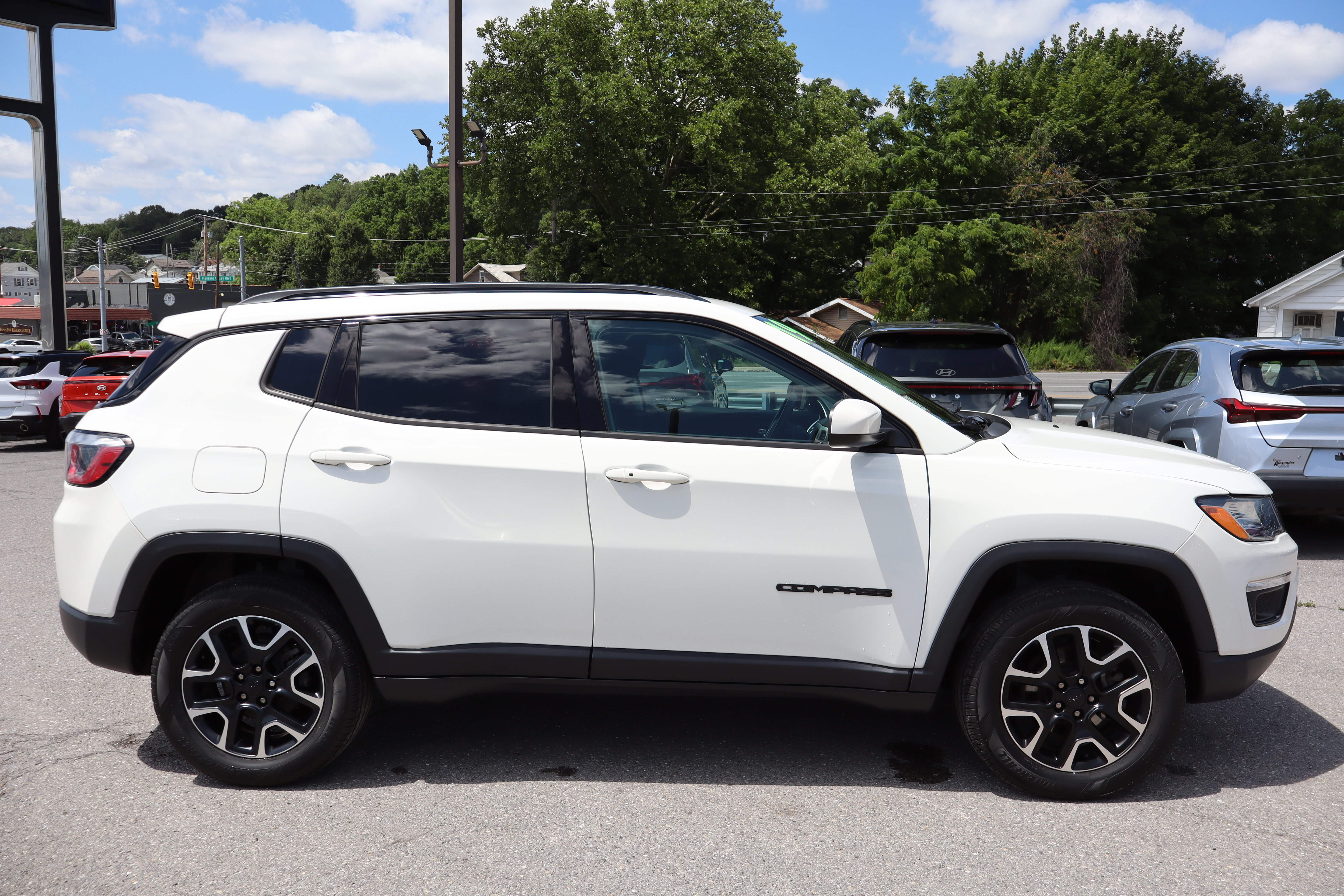 Used 2019 Jeep Compass Sport AWD/4WD video 2