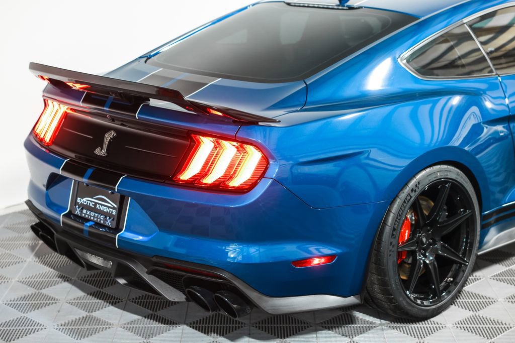Used 2020 Ford Mustang Shelby GT500 w/ Technology Package image 7