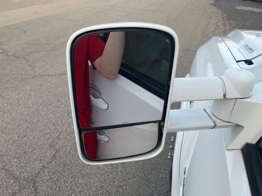 Used 2008 Chevrolet Silverado 3500 LTZ w/ EZ-Lift Tailgate Package image 39