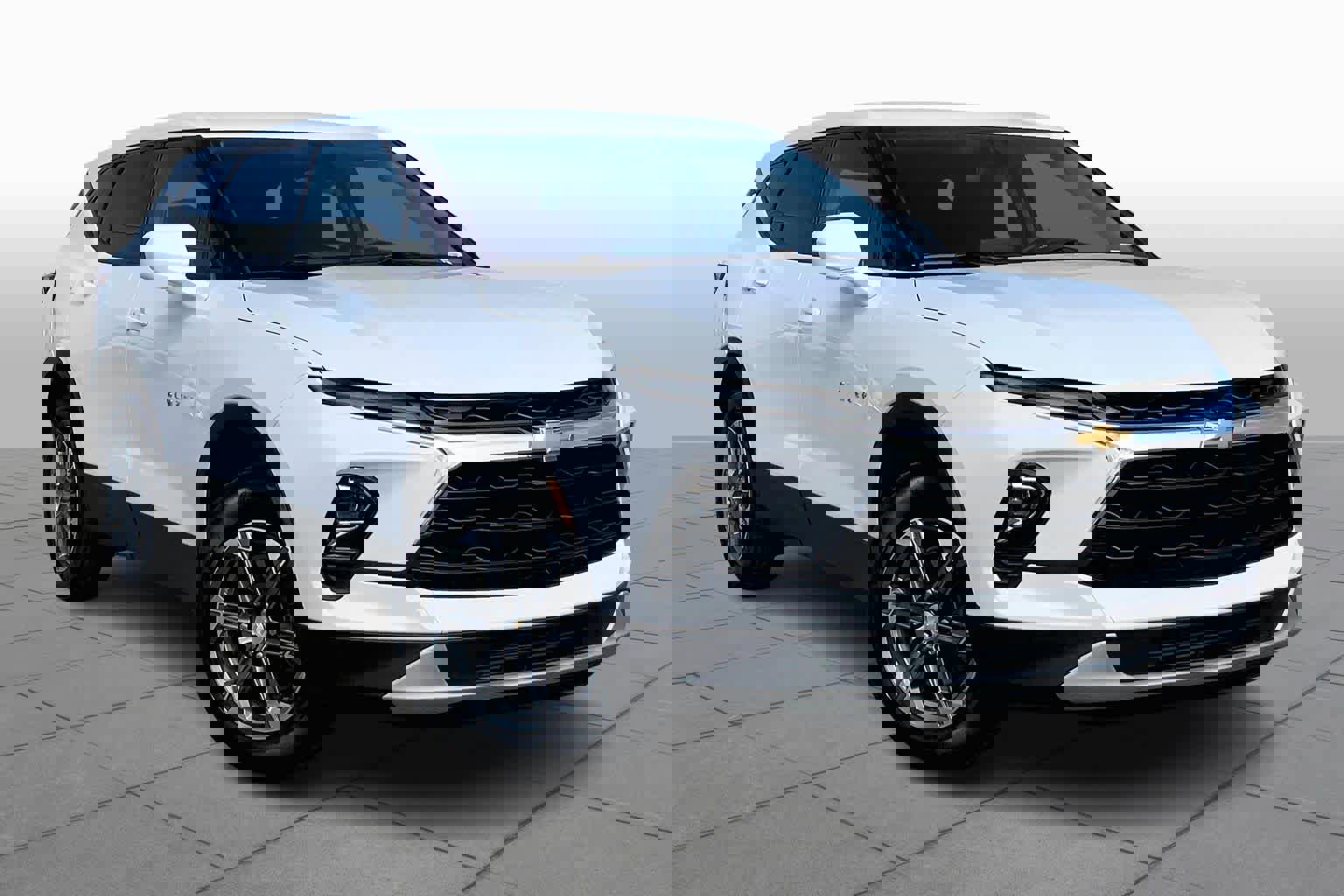 Used 2024 Chevrolet Blazer LT image 3