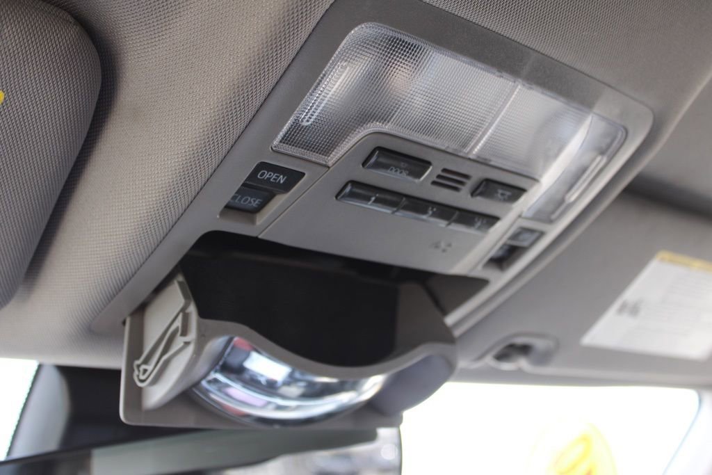 Used 2019 Toyota Highlander Limited image 49