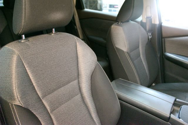 Used 2021 Nissan Rogue SV FWD image 11